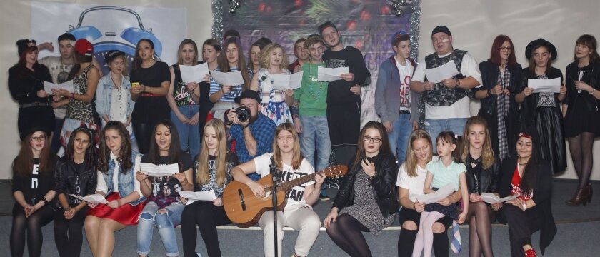 Участники новогоднего вечера в ДК "Юбилейный", Ивантеевка, Московская область