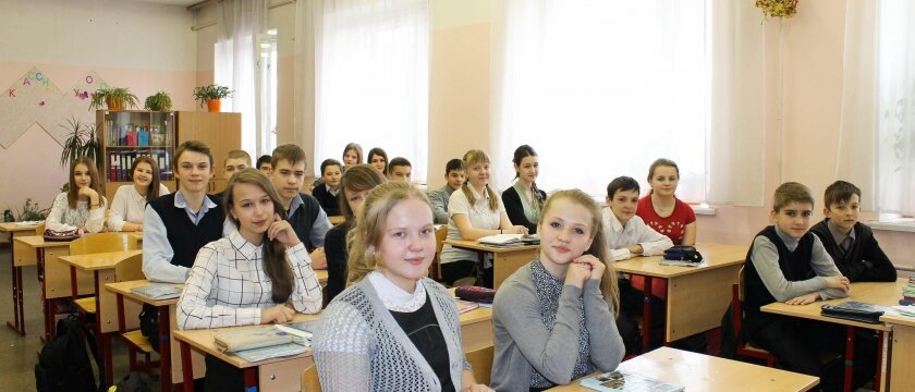 Класс 7-б ивантеевской Школы №2 отправил гуманитарную помощь в Луганск