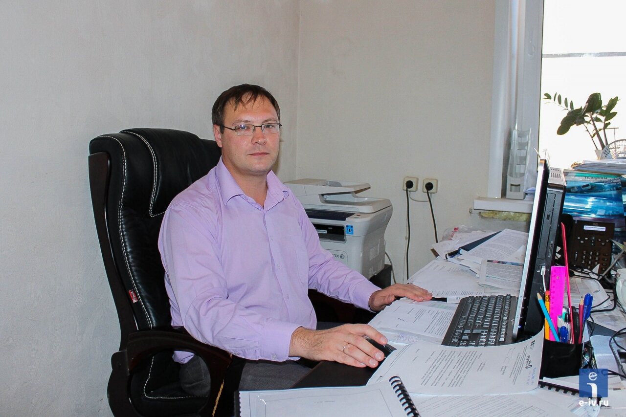 Дмитрий Мишичкин, директор МФЦ в Ивантеевке, руководит организацией с 2015 года, народный депутат
